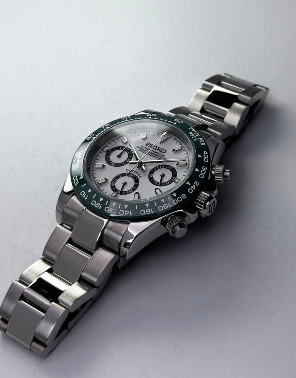 Seiko Daytona Mod Stainless Steel Case White Hulk Dial