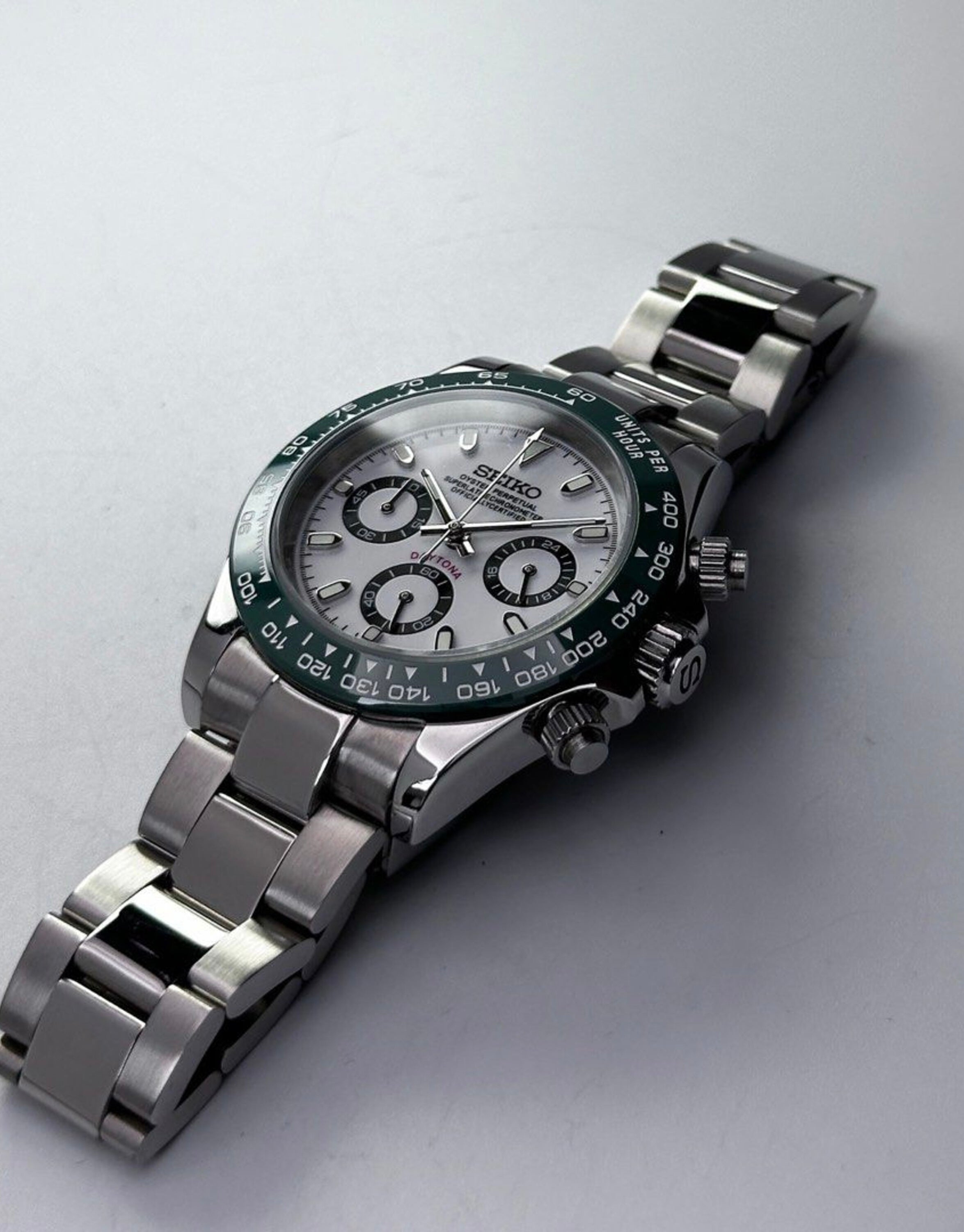 Seiko Daytona Mod Stainless Steel Case White Hulk Dial
