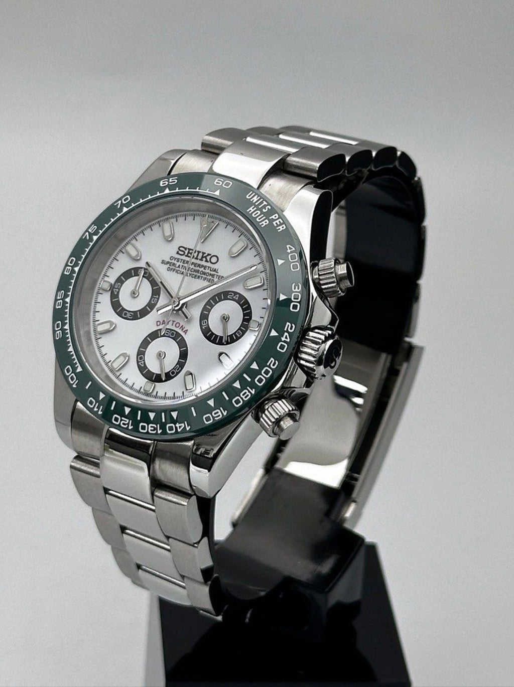 Seiko Daytona Mod Stainless Steel Case White Hulk Dial