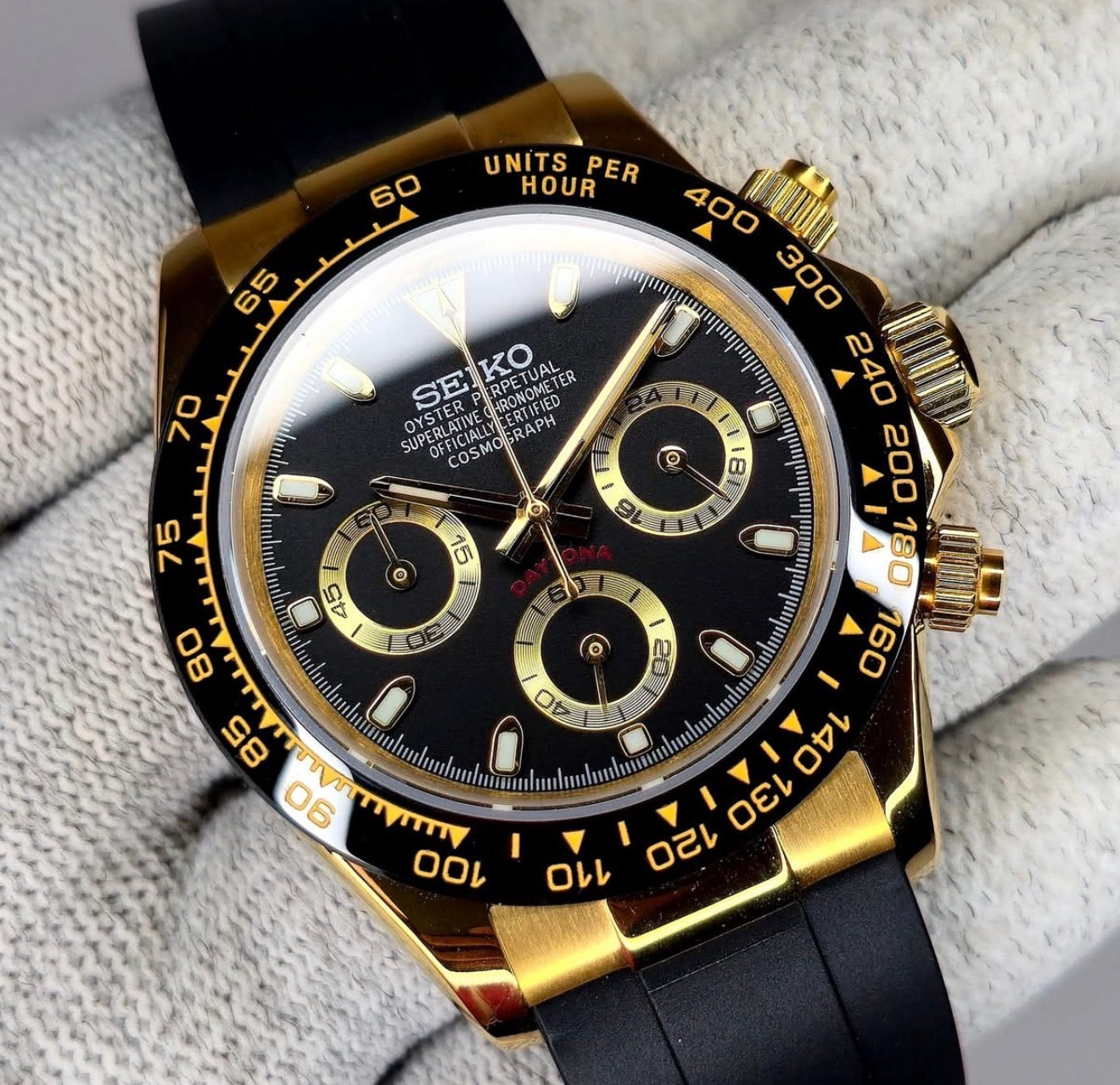 Seiko Daytona Mod Gold Black Dial