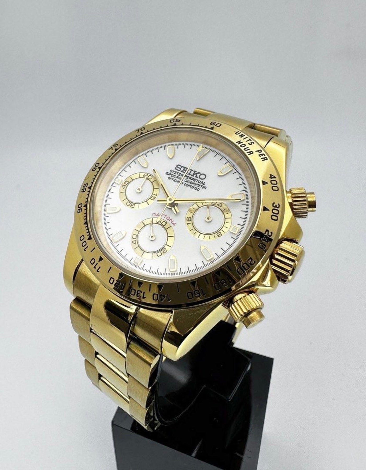 Seiko Daytona Mod Gold White Dial