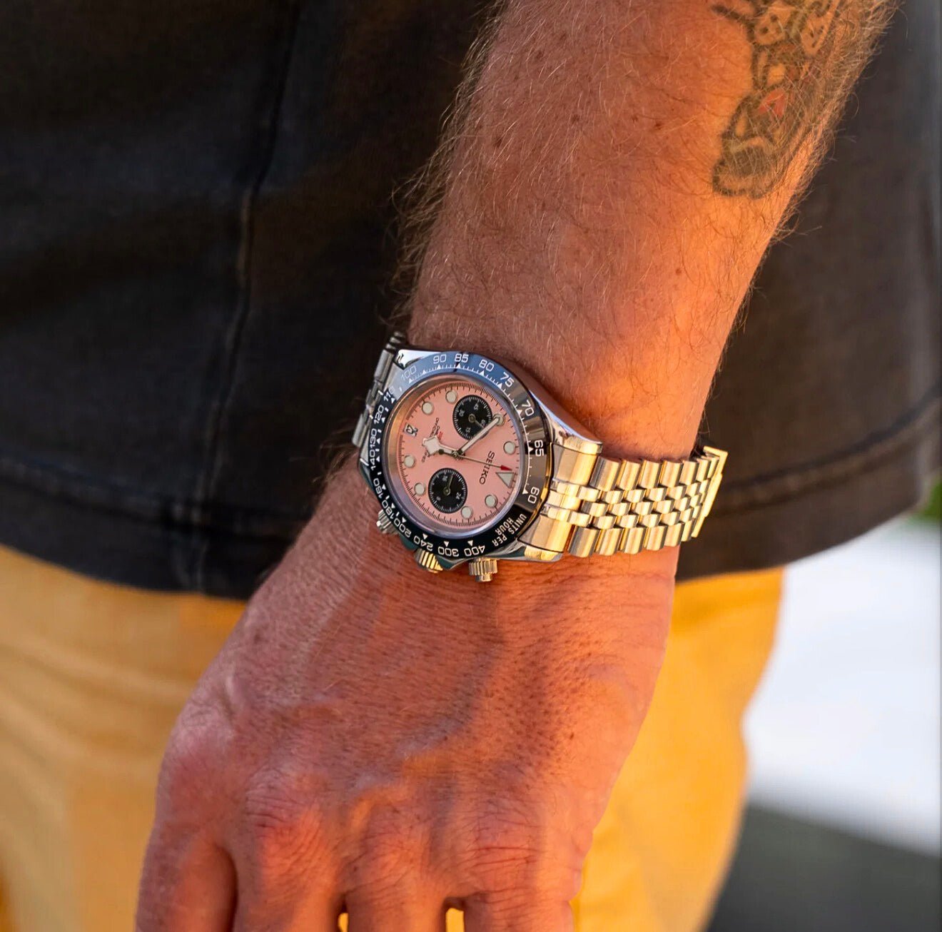 Seiko Mod Black Bay Chrono Miami Pink